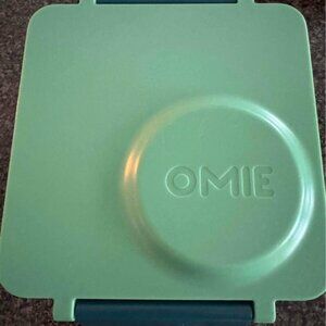 OMIE Lunchbox Green